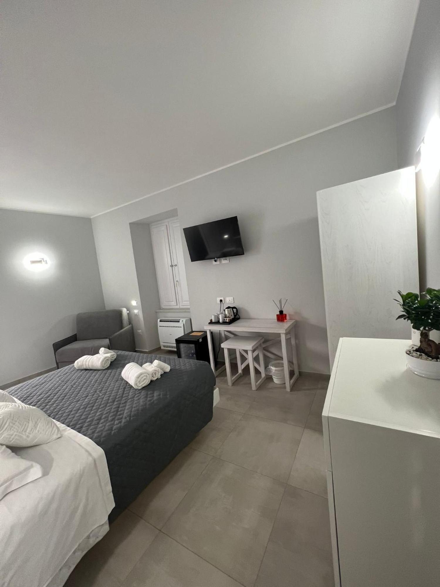 Don Ugo Luxury Rooms Tropea Exterior foto