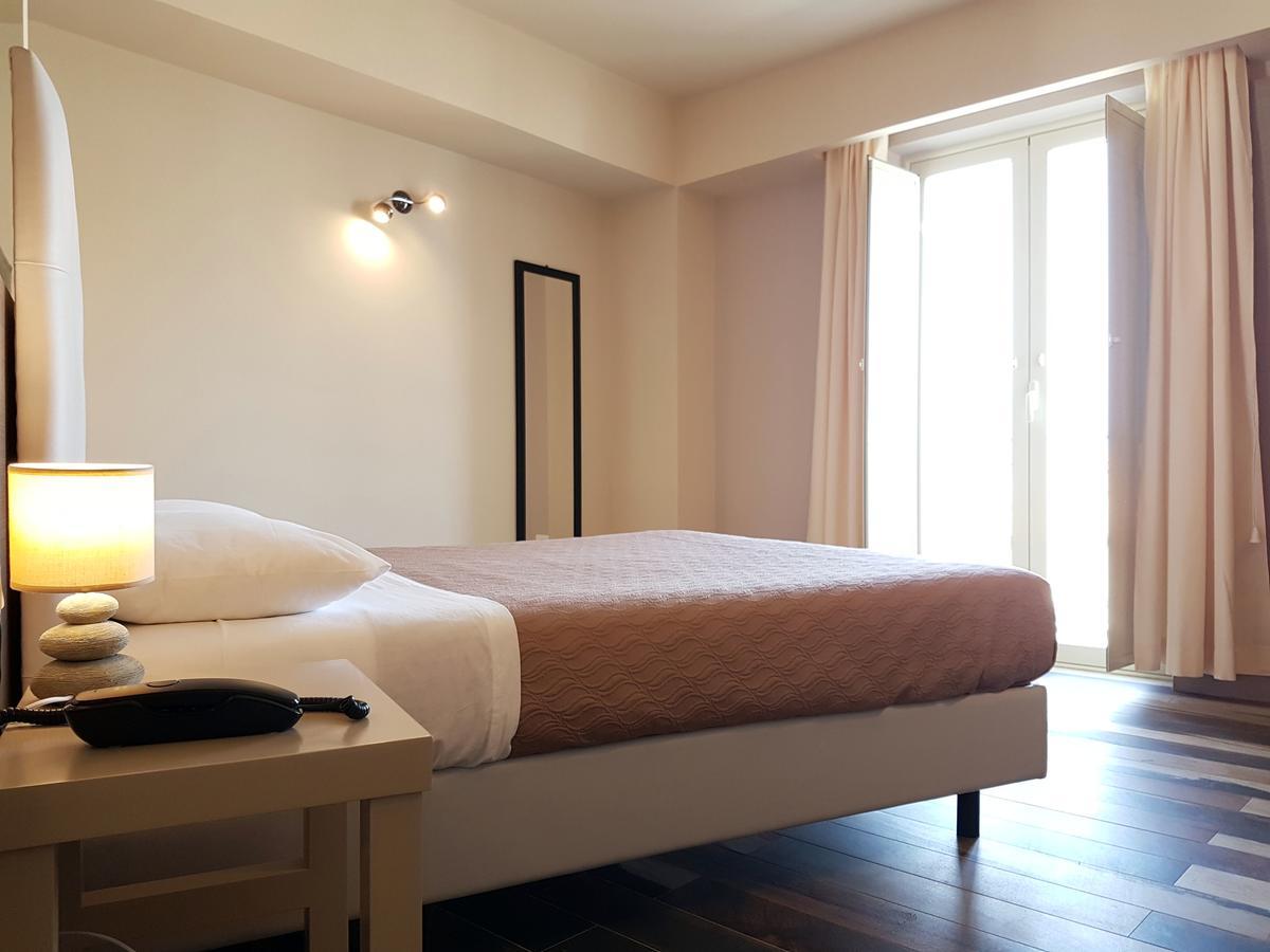 Don Ugo Luxury Rooms Tropea Exterior foto